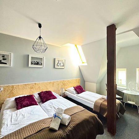 Expolis Residence - City Center Mtp Targi - 24H #Betterthanyourex Πόζναν Εξωτερικό φωτογραφία