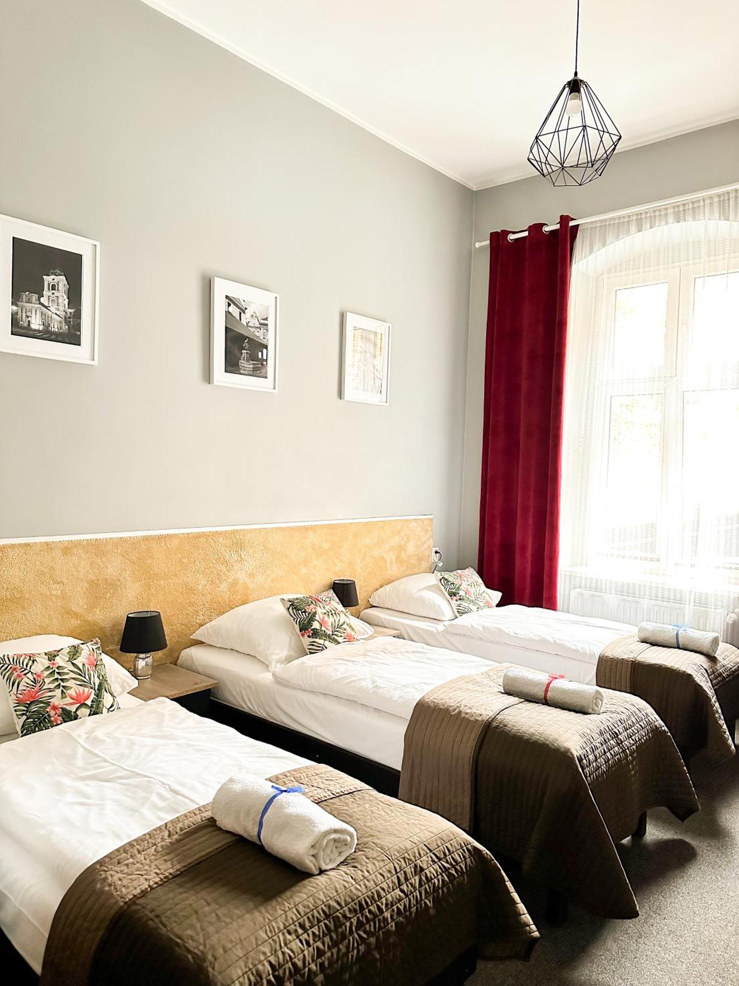 Expolis Residence - City Center Mtp Targi - 24H #Betterthanyourex Πόζναν Εξωτερικό φωτογραφία